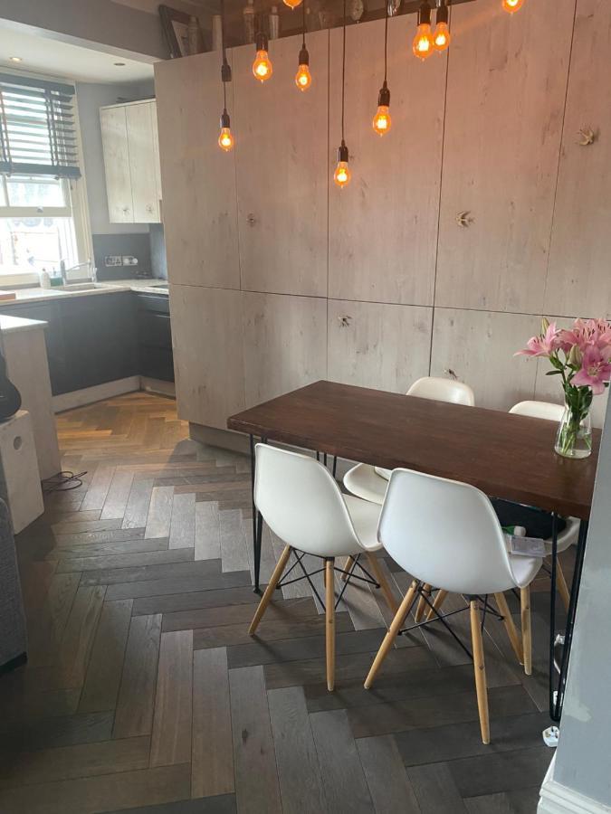 Luxury 2 Bedroom Flat Heart Of Camden London Exterior foto